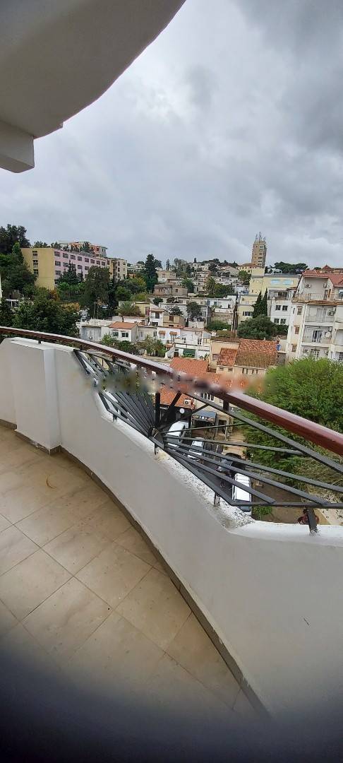 Location Appartement F3 Hydra