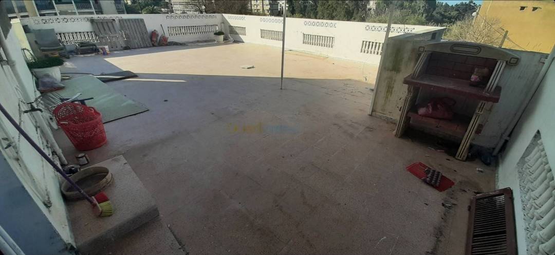 Location Niveau de villa F5 Rouiba