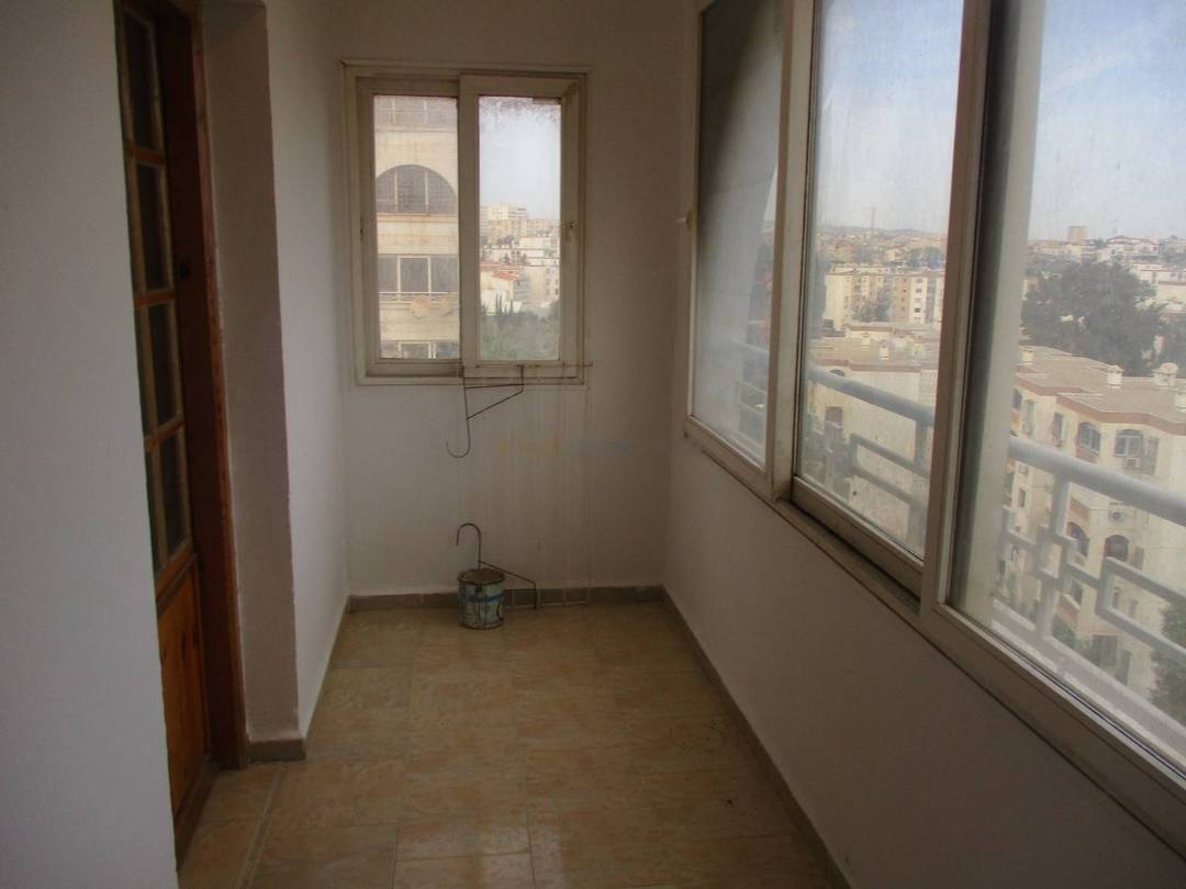 Location appartement f4 kouba
