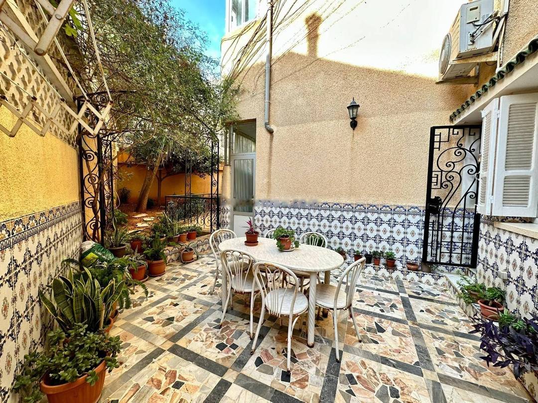Vente Appartement F6 El Mouradia