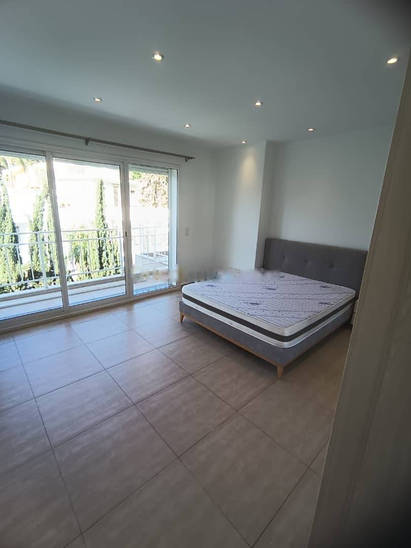 Location Appartement F4 Hydra