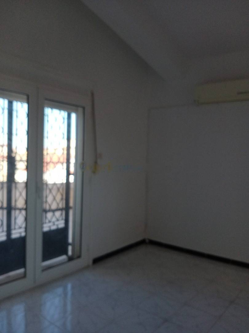 Location Villa Dely Ibrahim