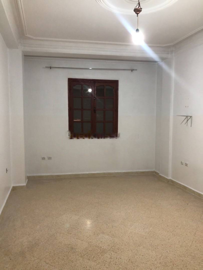 Location Niveau de villa F4 Djasr Kasentina