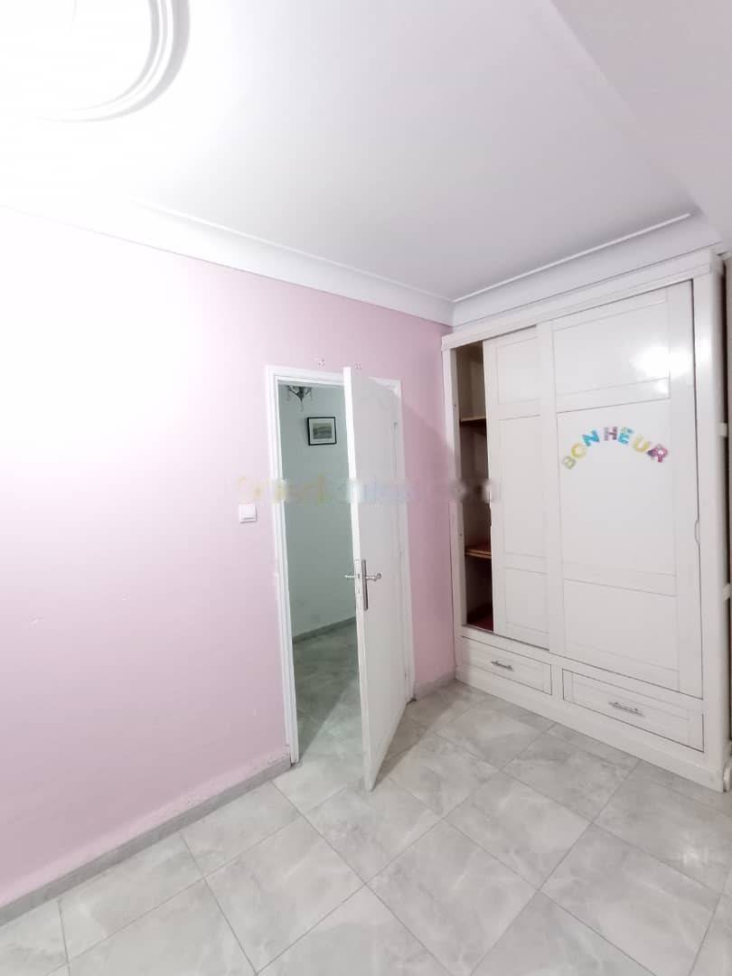 Location Appartement F3 Bab Ezzouar