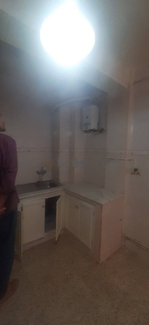 Location Appartement F3 Bouzareah