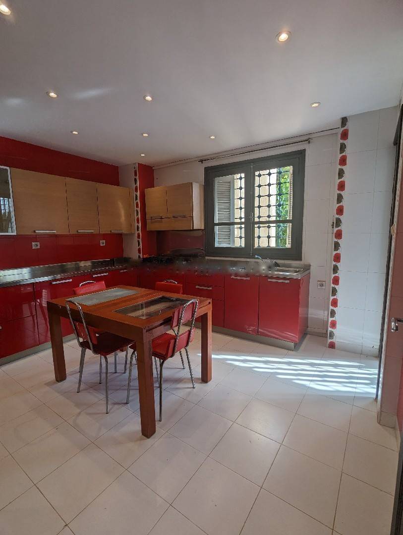Location Appartement F4 Birkhadem
