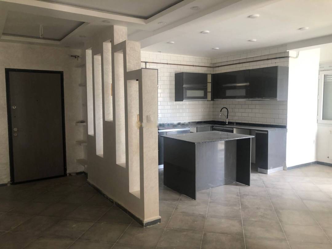 Location Appartement F4 Birkhadem