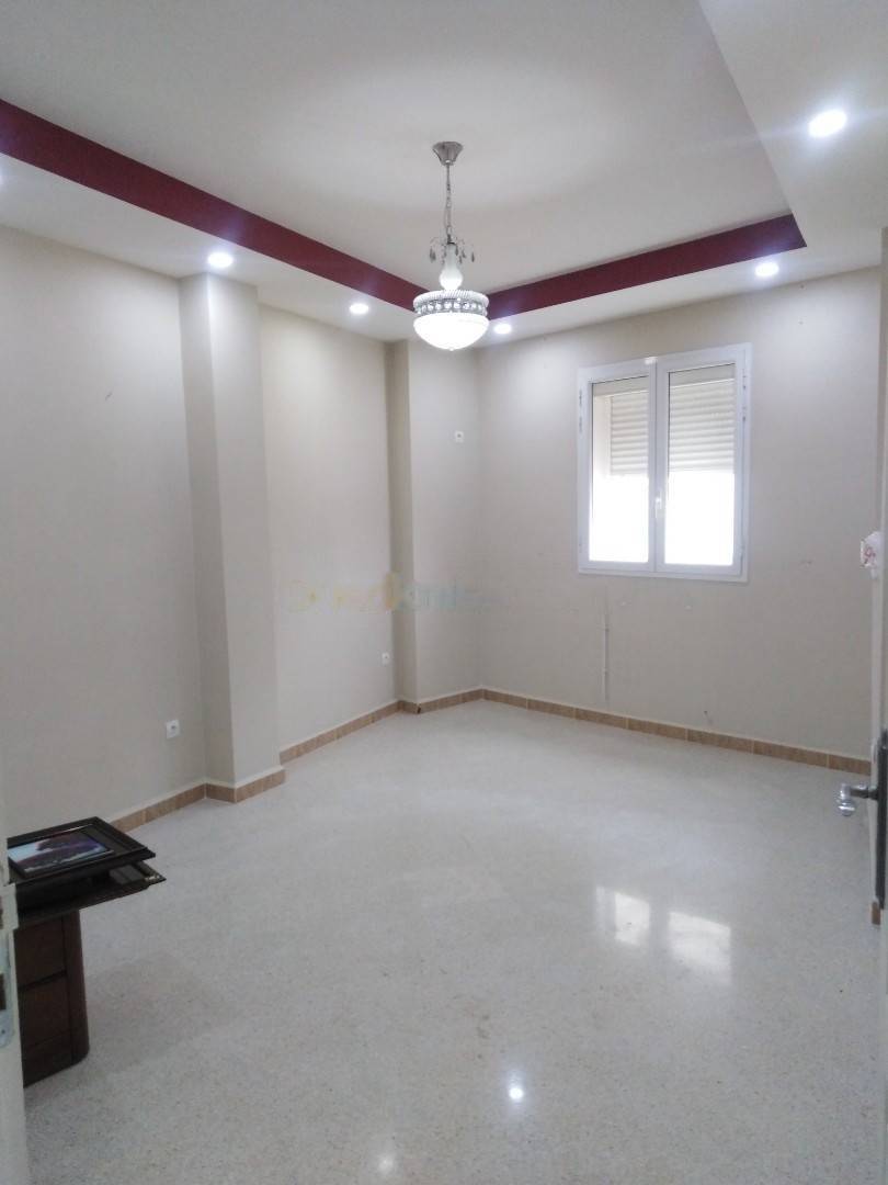 Location Niveau de villa F4 Bordj El Kiffan