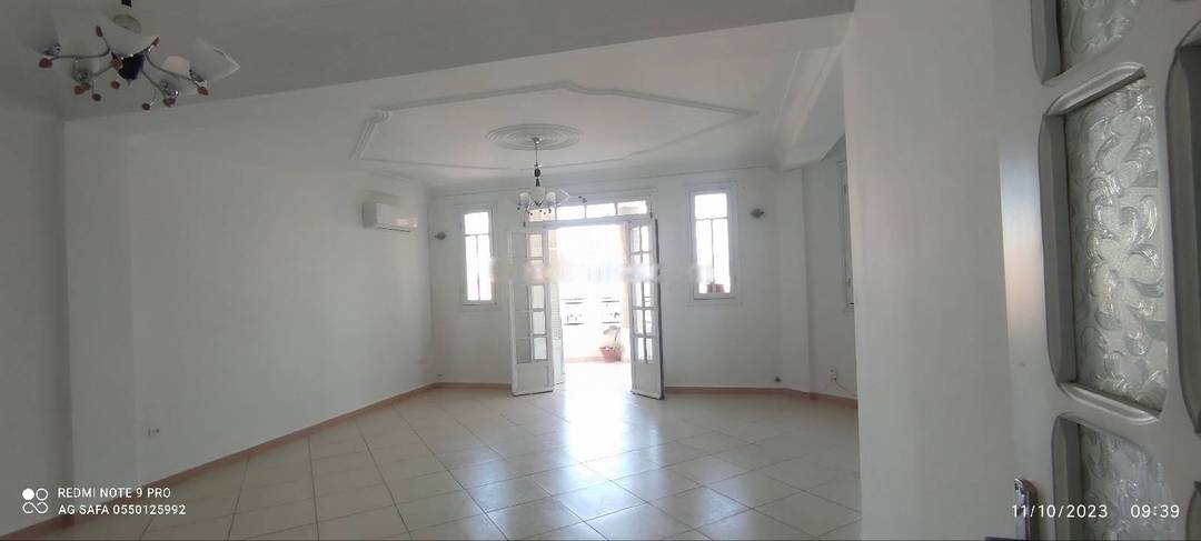Location Niveau de villa F4 Ben Aknoun