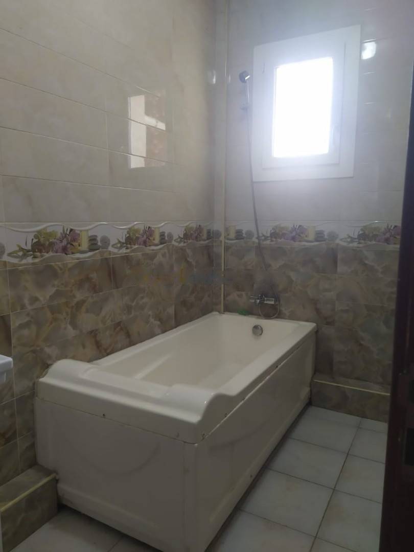 Location Appartement F4 Rahmania