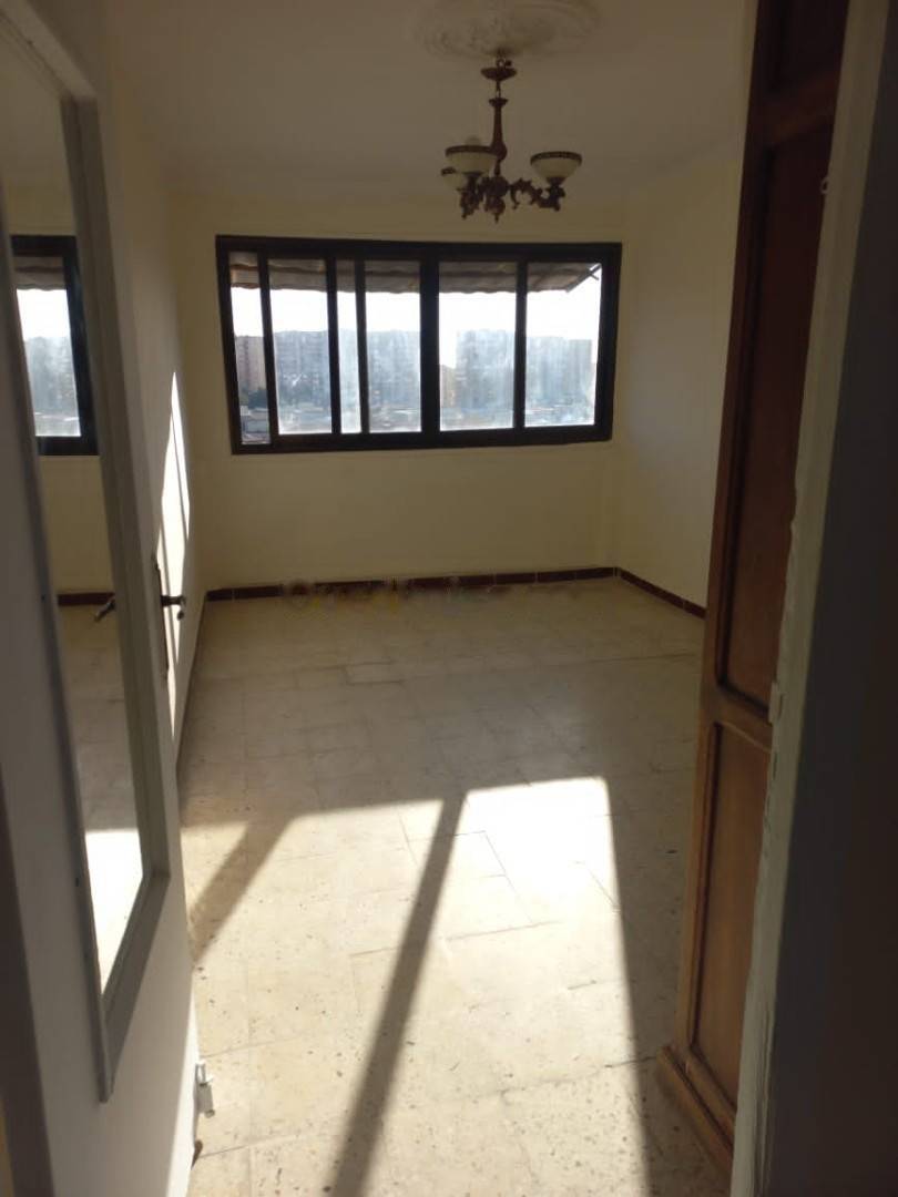 Location Appartement F2 Bab Ezzouar