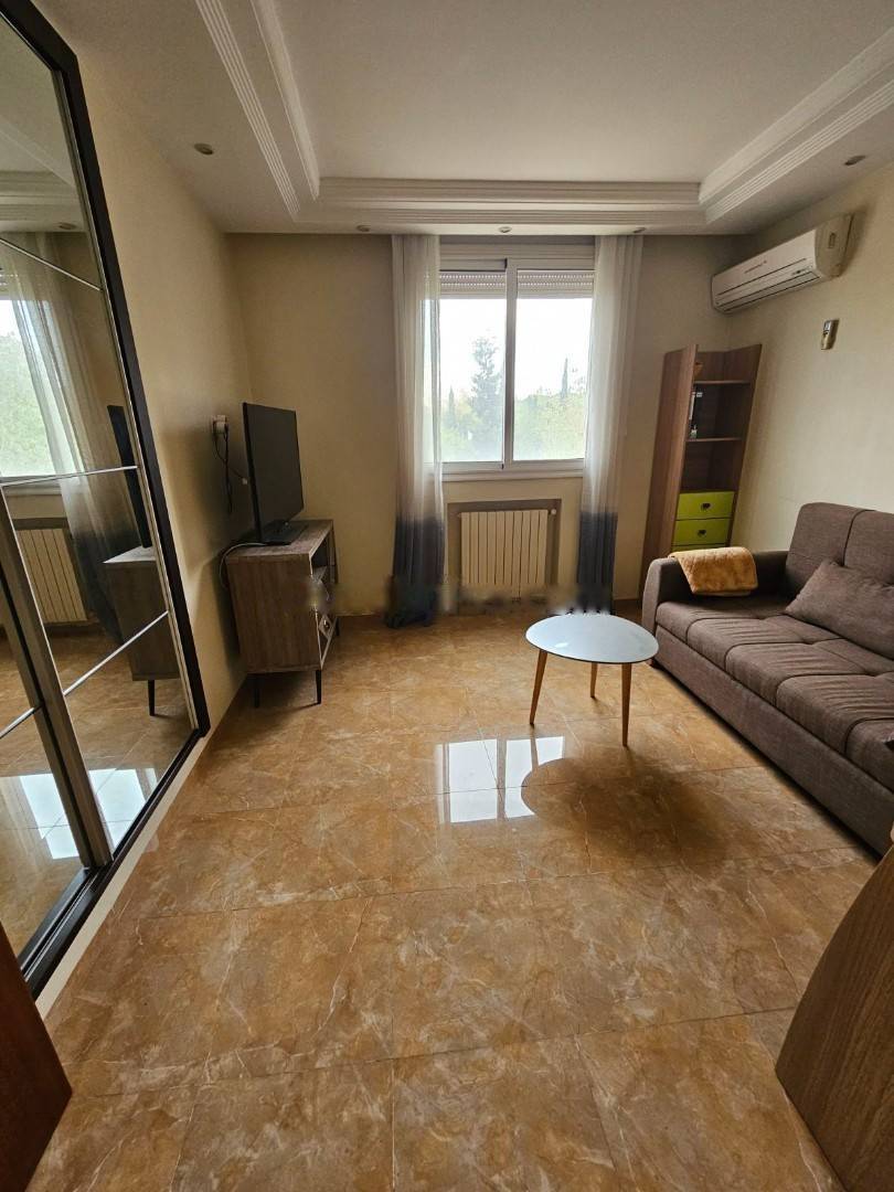 Location Appartement F4 Hydra