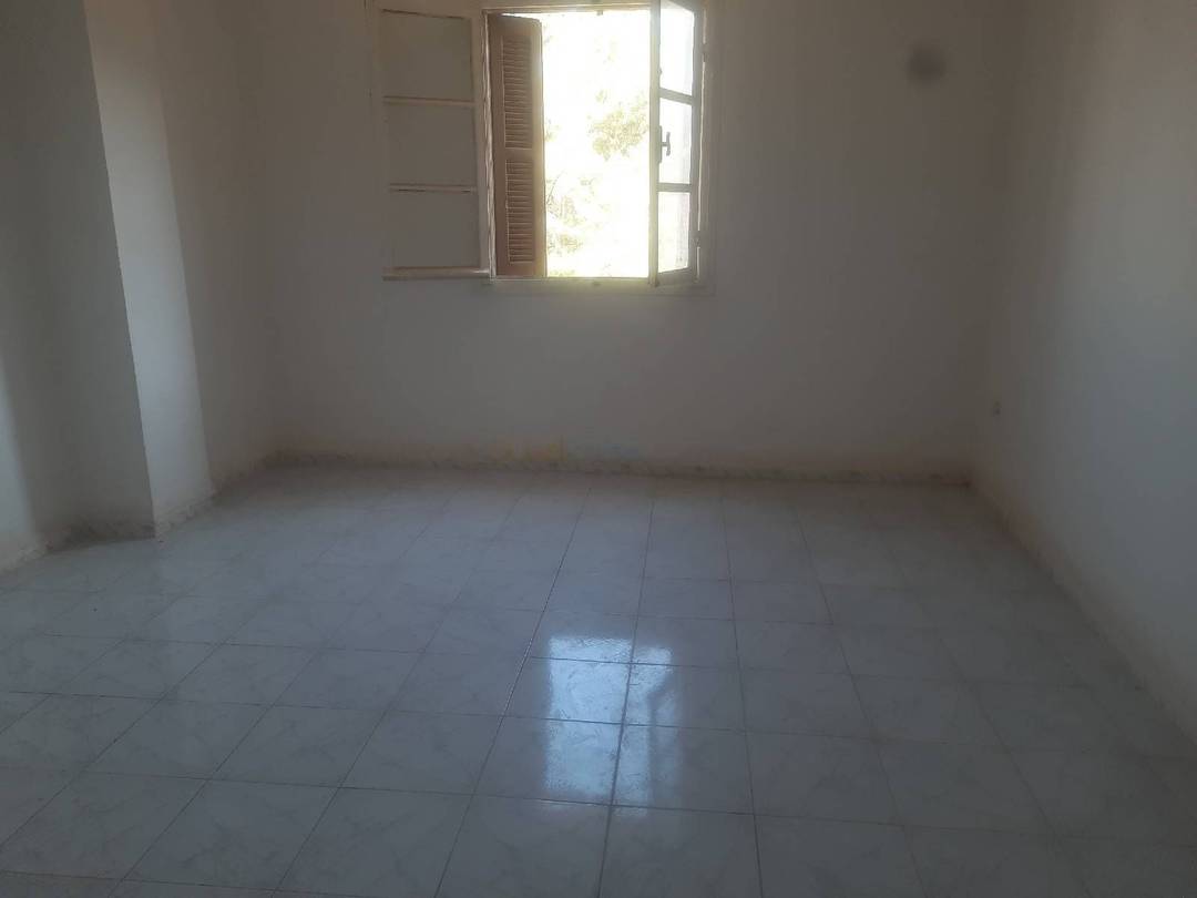 Location Appartement F3 El Achour