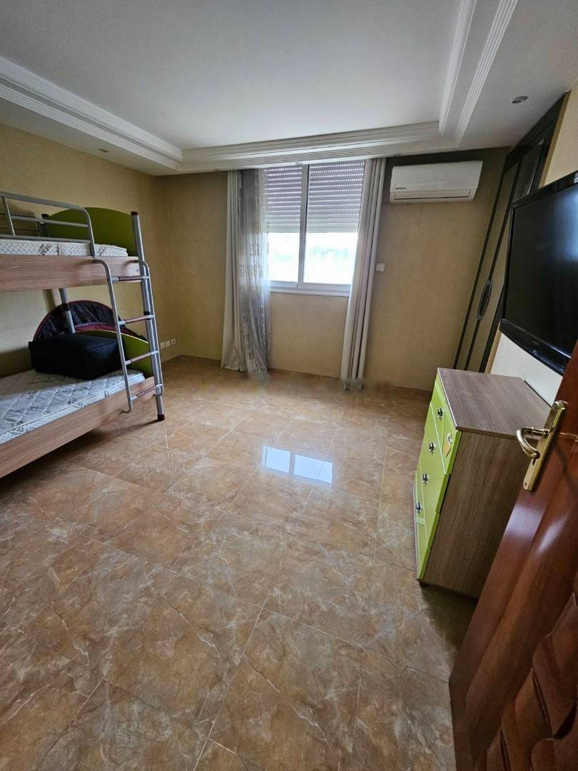Location Appartement F4 Hydra
