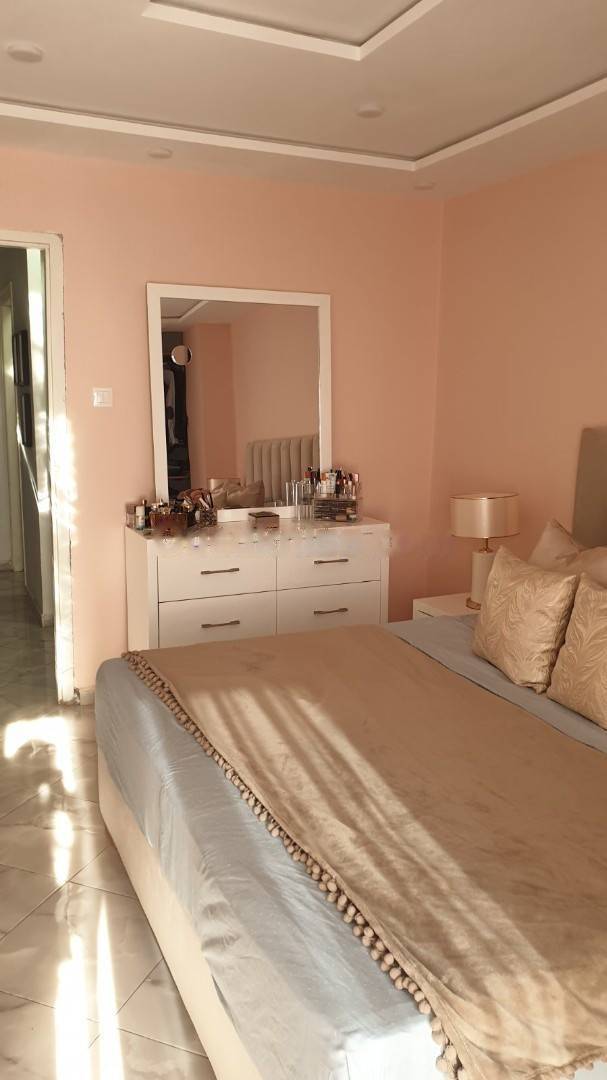 Location Appartement F4 Djasr Kasentina