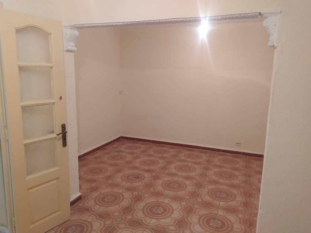 Location Appartement F2 Ouled Yaich