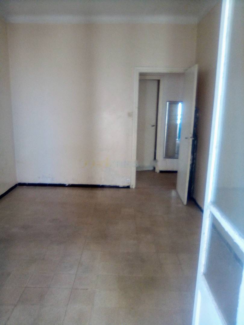 Location Appartement F2 Sidi M'Hamed