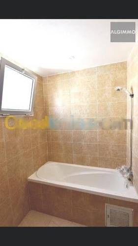 Location Appartement F4 Cheraga