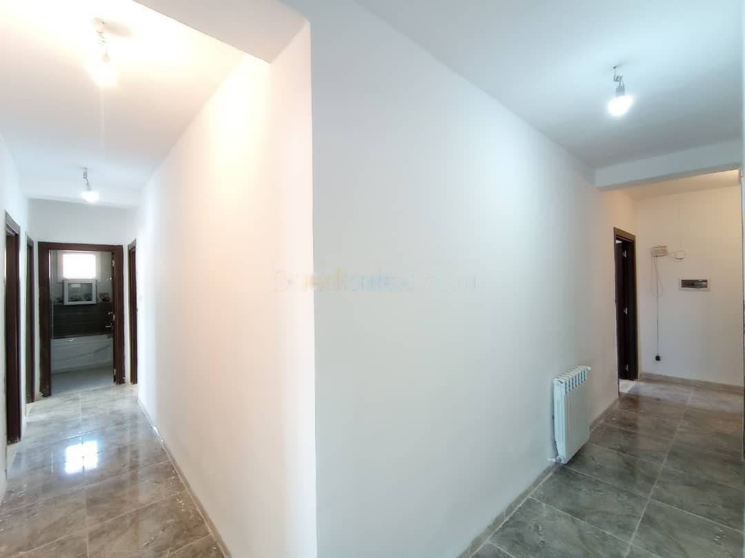 Location Appartement F5 Bordj El Bahri