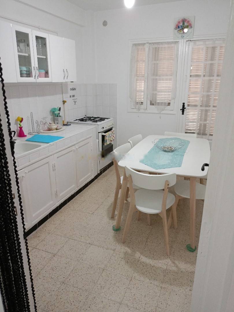 Location Appartement F3 Djasr Kasentina