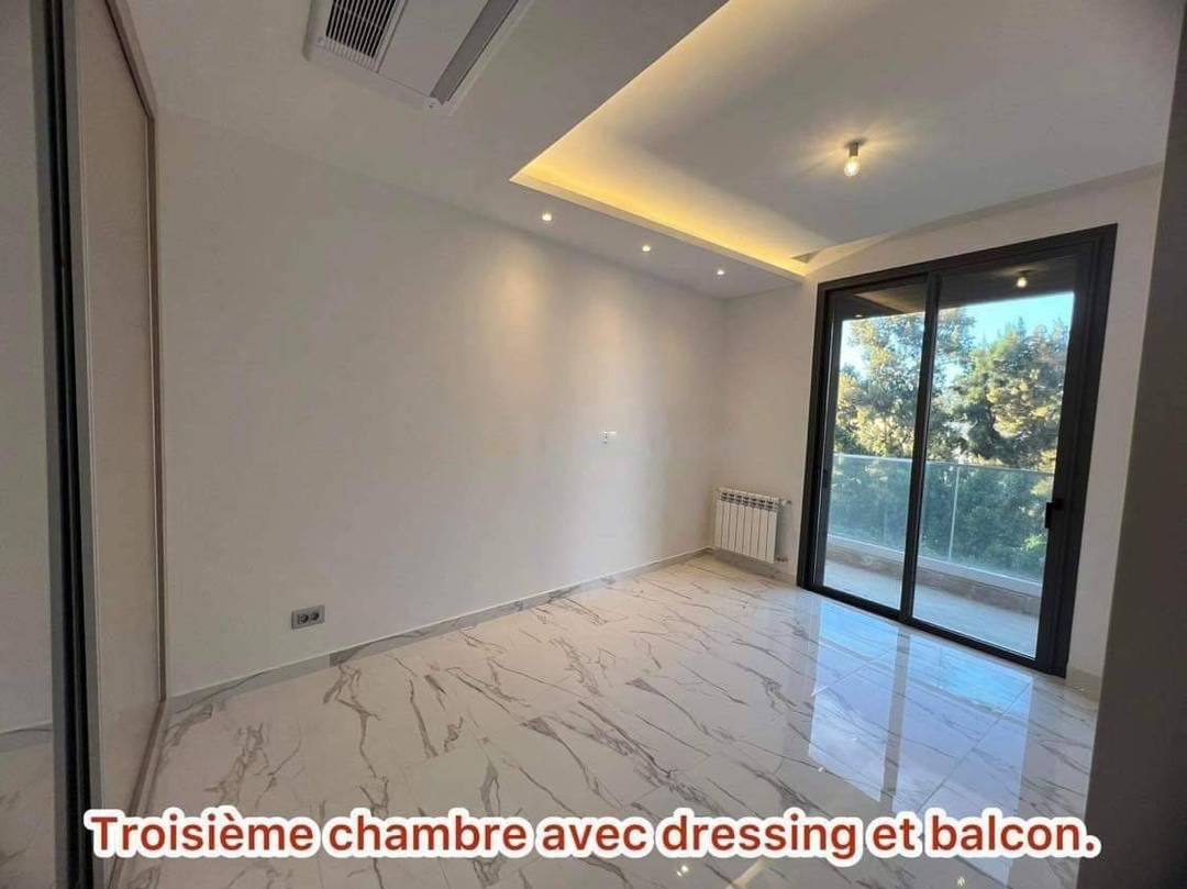 Location Appartement F4 Dely Ibrahim