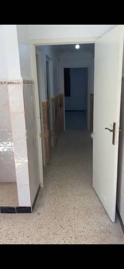 Location Appartement F03 Bouzareah
