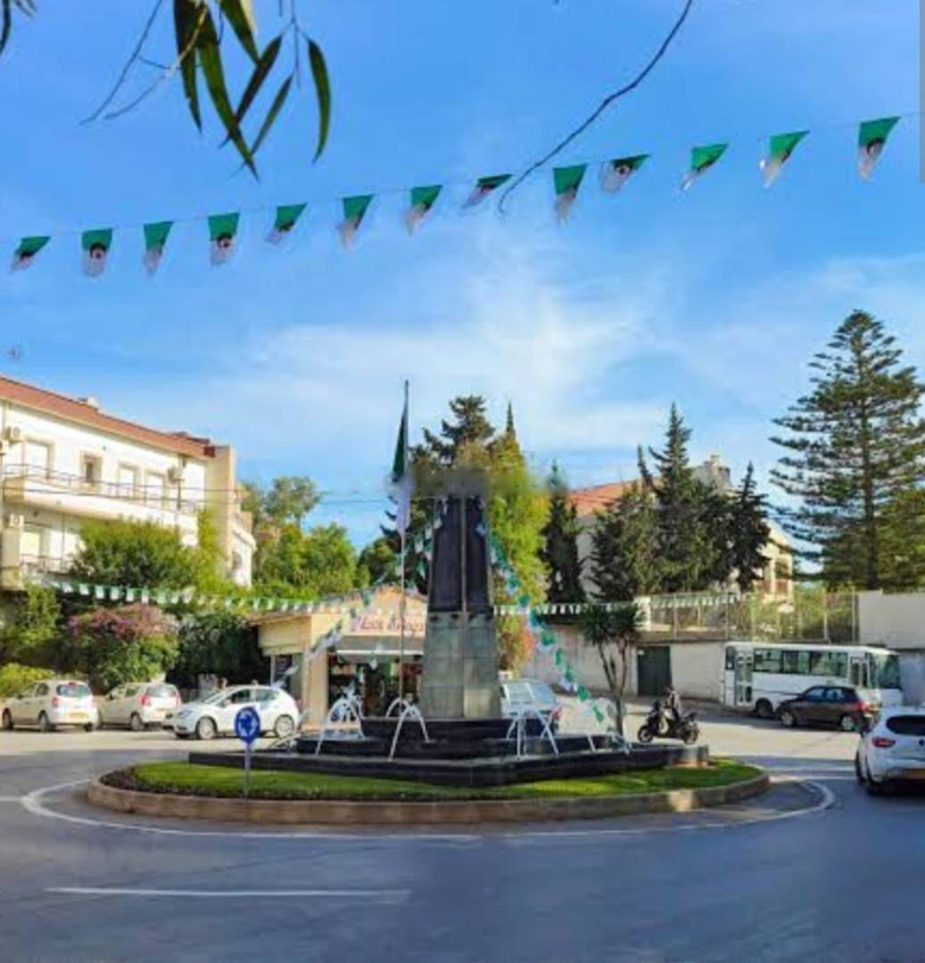 Location Immeuble Hydra