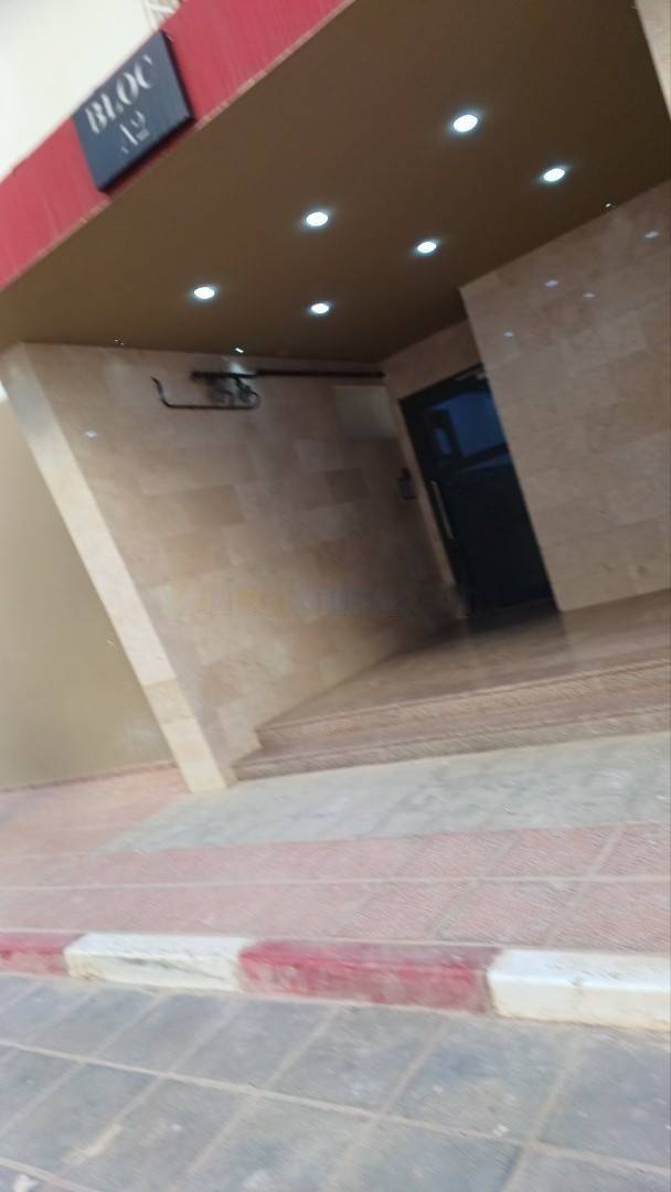 Location Appartement F3 Birkhadem