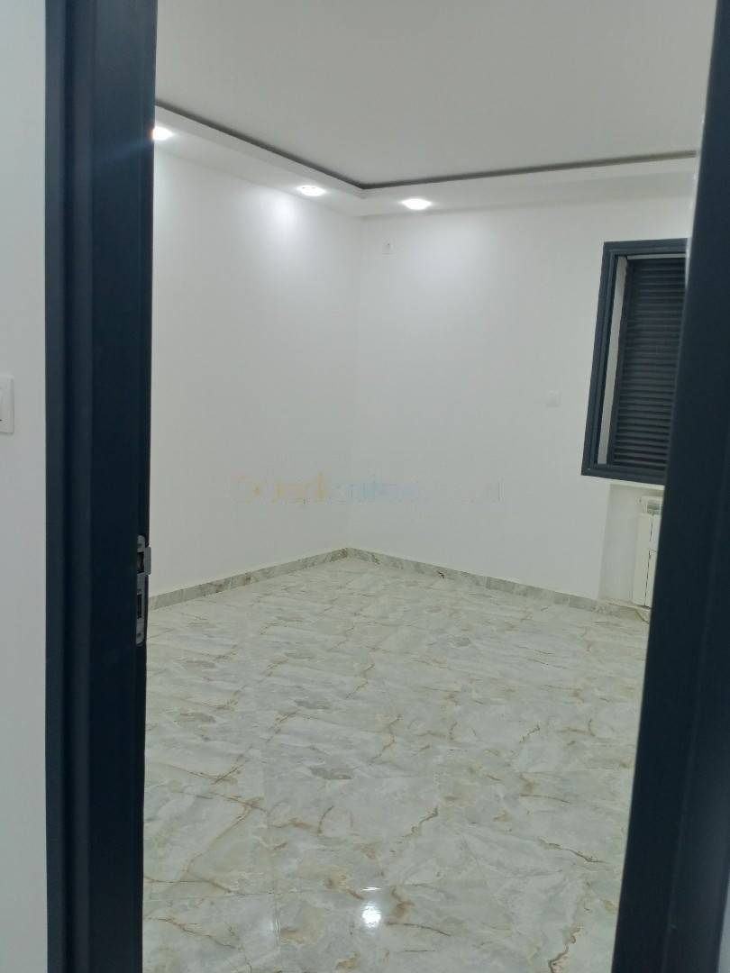 Location Appartement F3 Dar El Beida