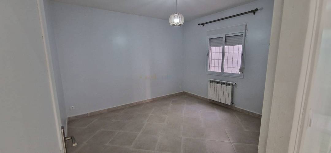 Location Appartement F3 Birkhadem
