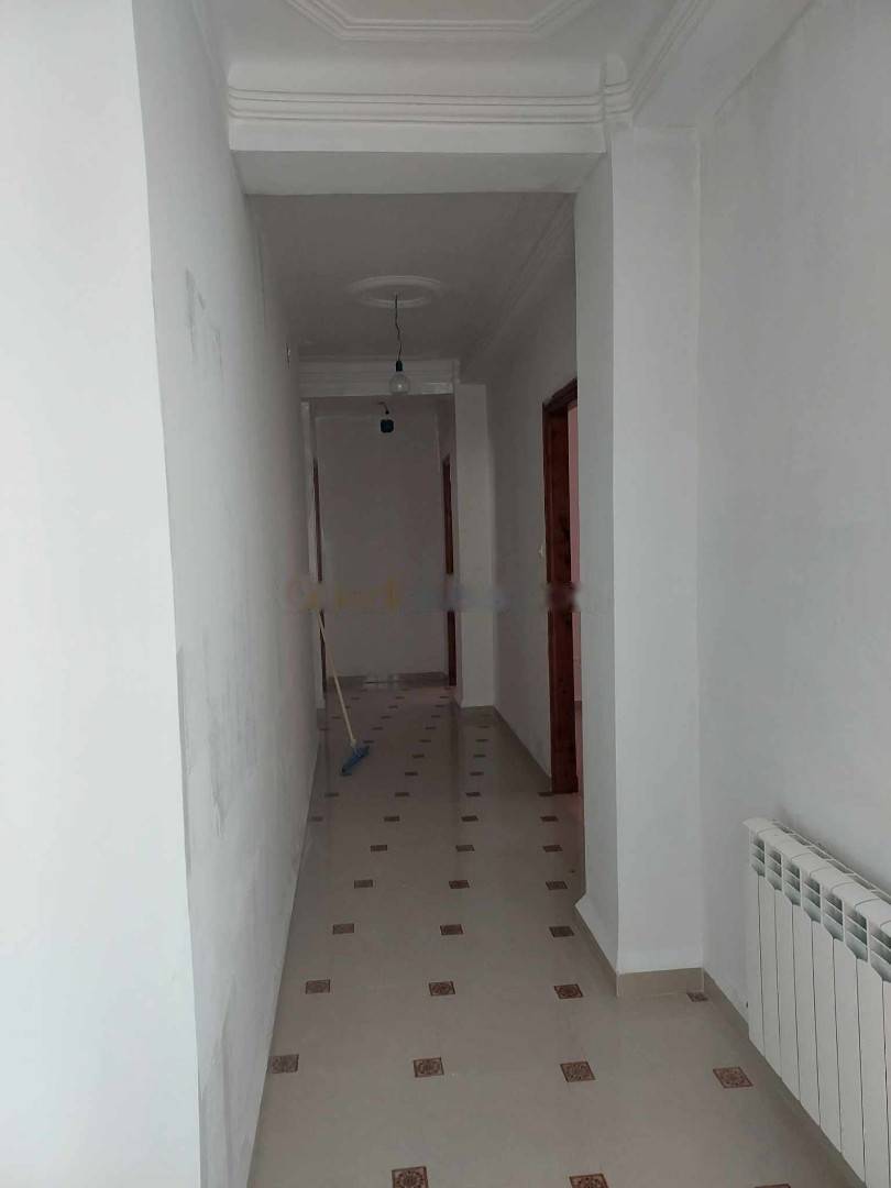 Location Appartement F4 Bir Mourad Rais