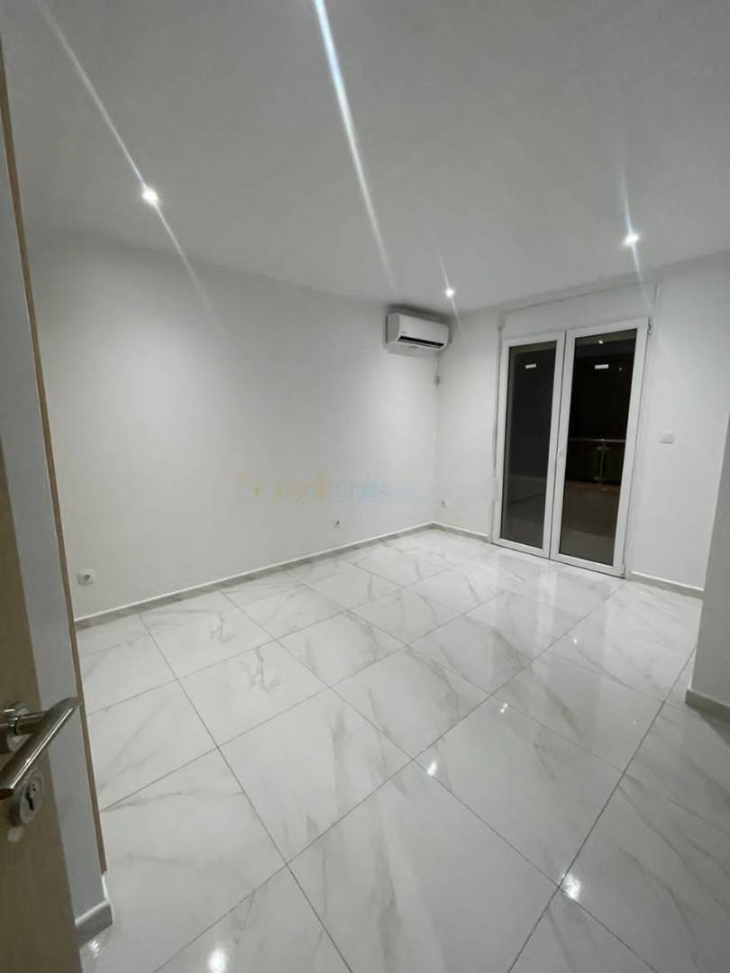 Location Appartement F7 Cheraga