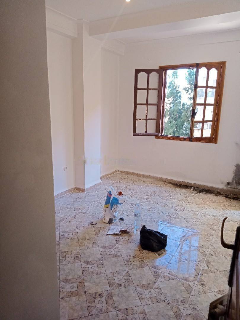 Location Appartement F5 Beni Messous