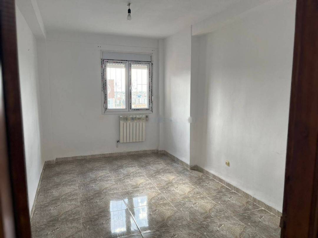 Location Appartement F4 Rouiba