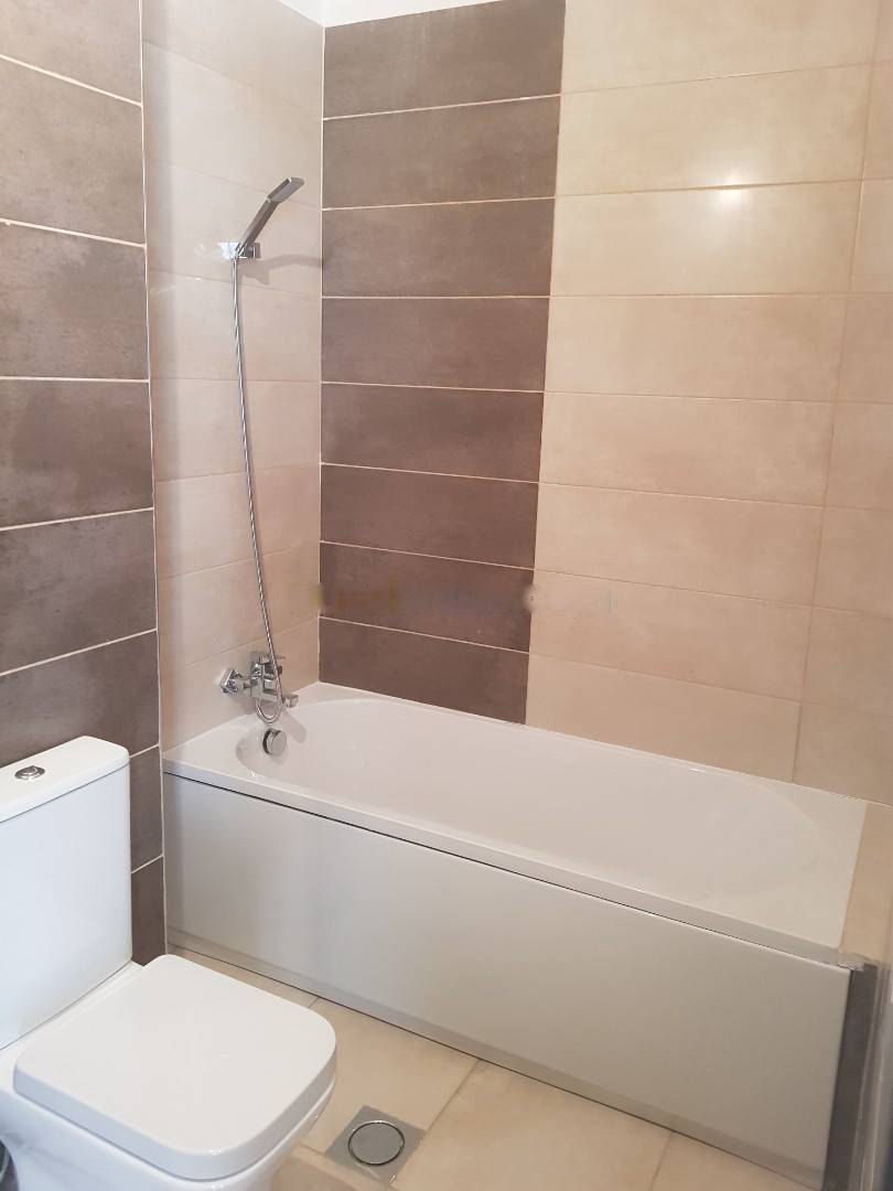 Location Appartement F3 Birkhadem