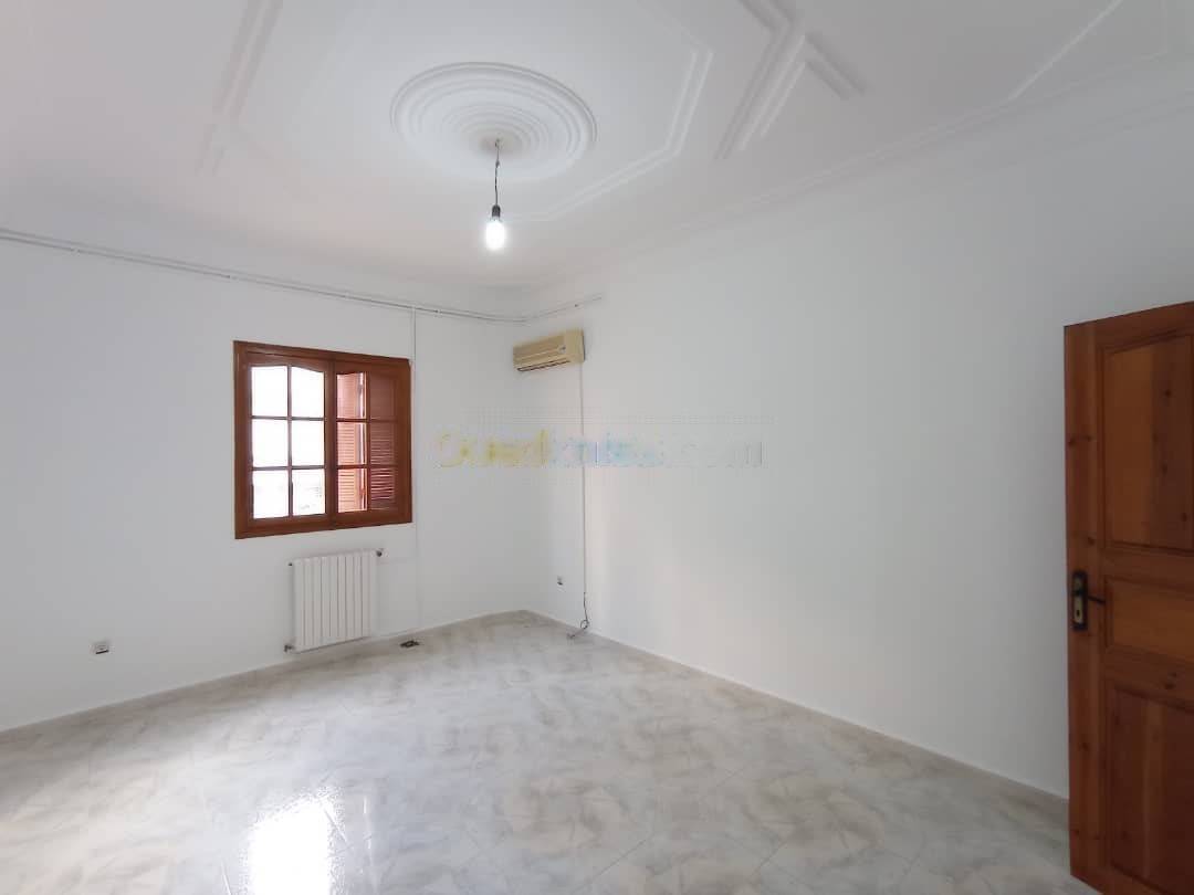 Location Niveau de villa F5 Bordj El Kiffan