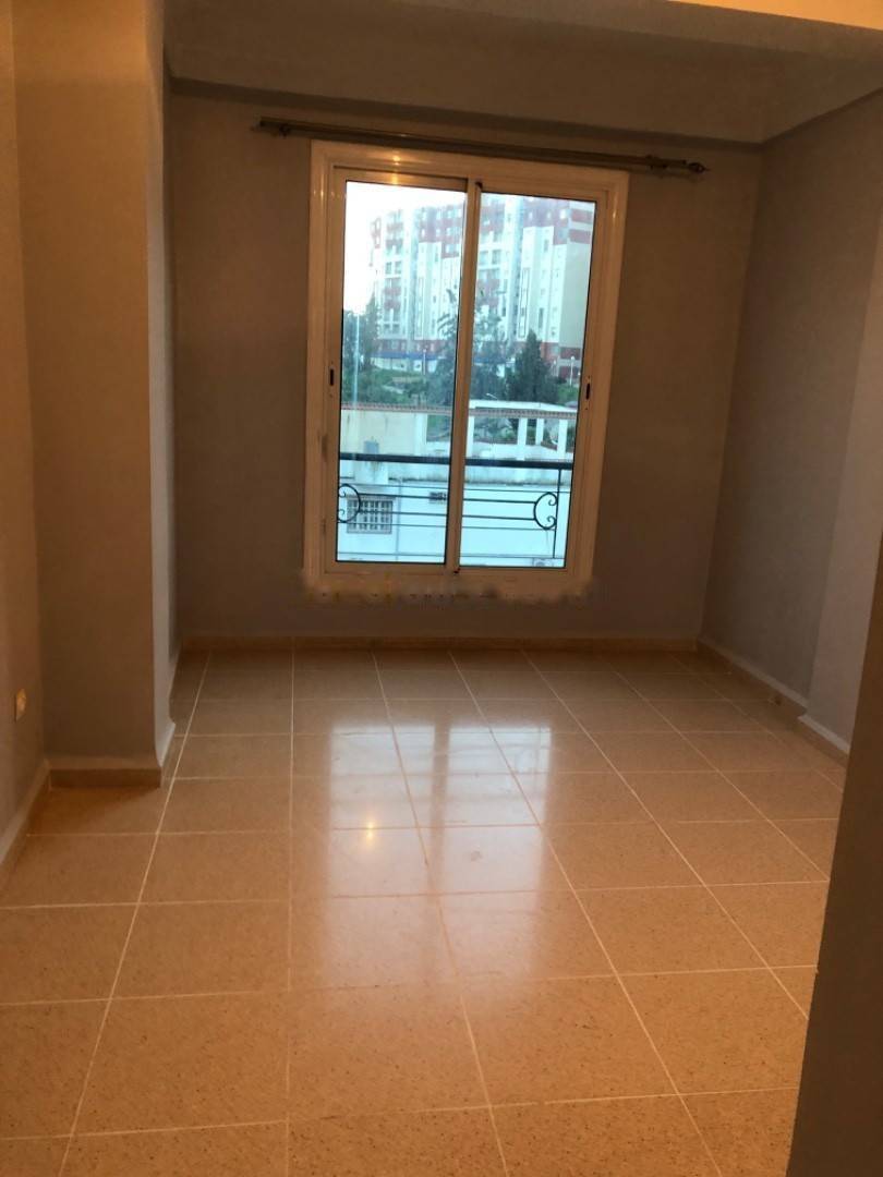 Location Appartement F3 Baba Hassen