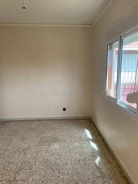 Location Appartement F3 Dar El Beida
