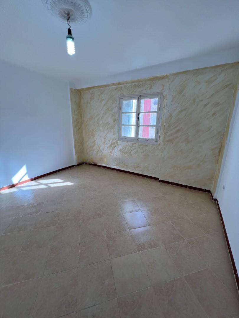 Location Appartement F3 Birkhadem