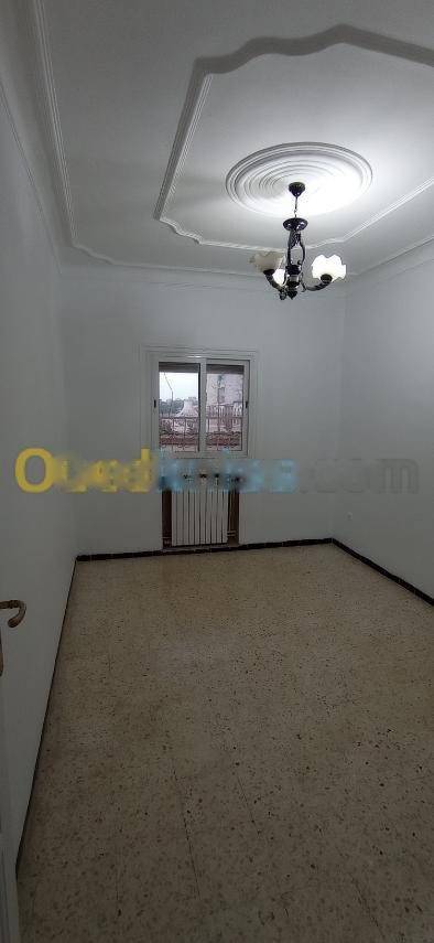 Location Appartement F4 El Achour