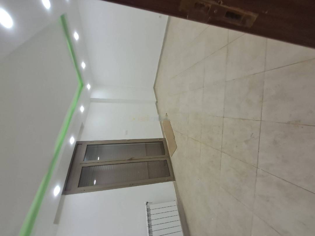 Location Appartement F4 Birkhadem