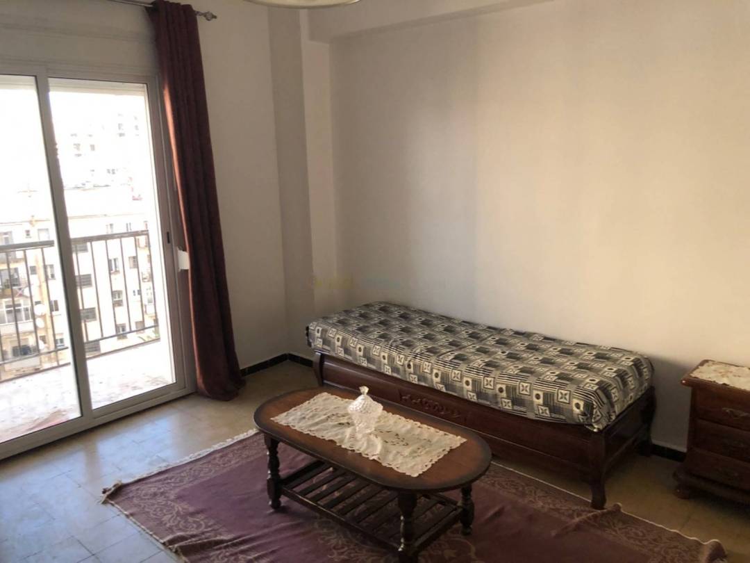 Location Appartement F1 El Biar