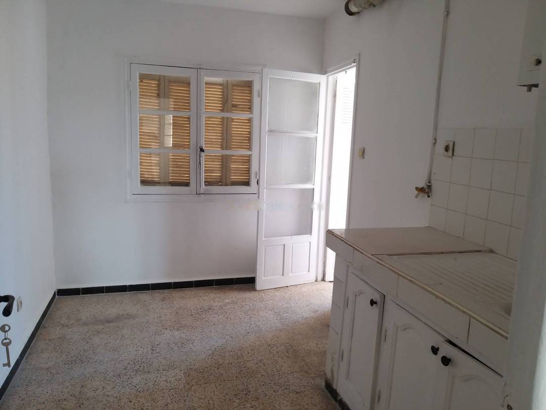 Location Appartement F3 Dar El Beida