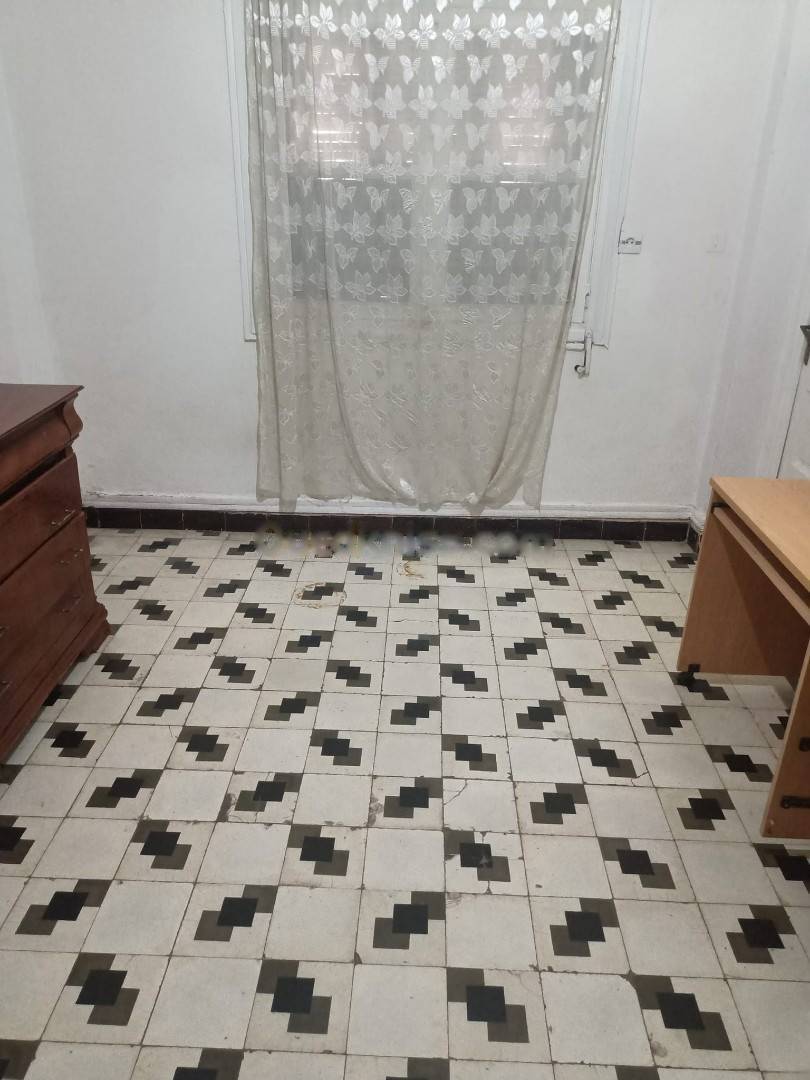 Location Appartement F5 Sidi M'Hamed