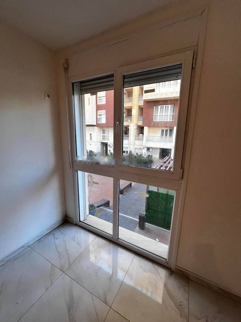 Location Appartement F4 El Achour