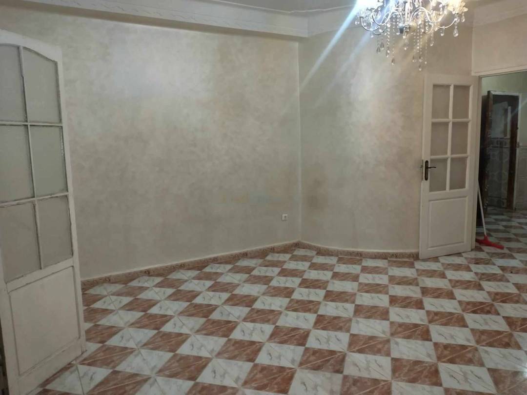 Location Niveau de villa F3 Baba Hassen