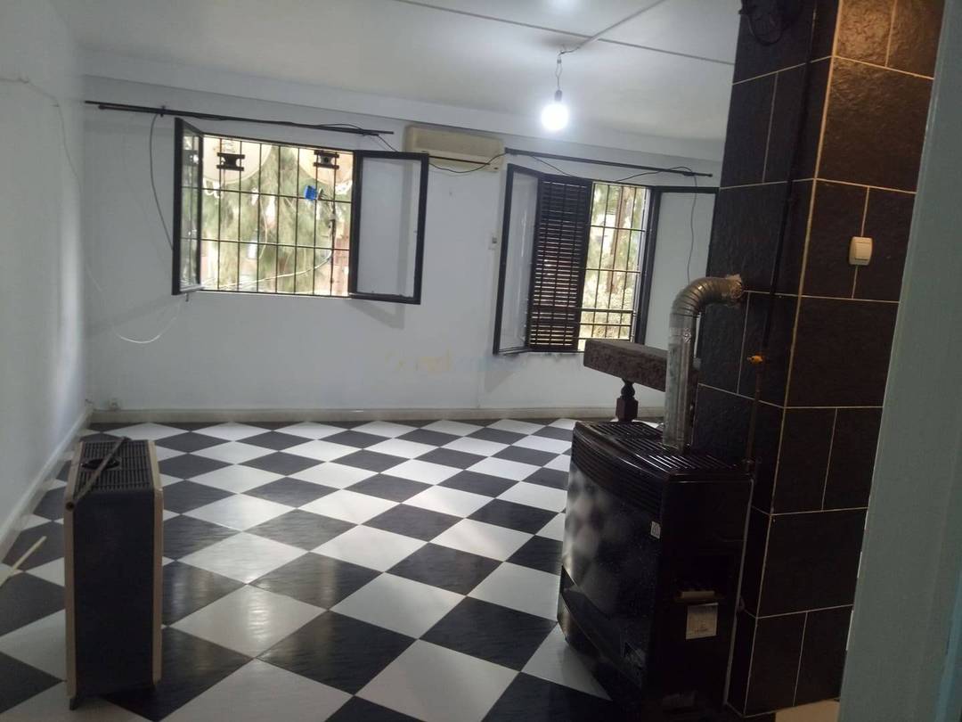 Location Appartement F4 Dely Ibrahim