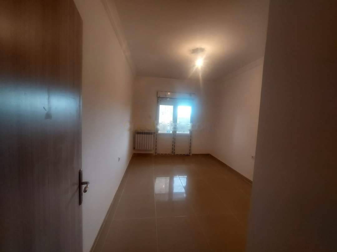 Location Appartement F5 Ain Benian