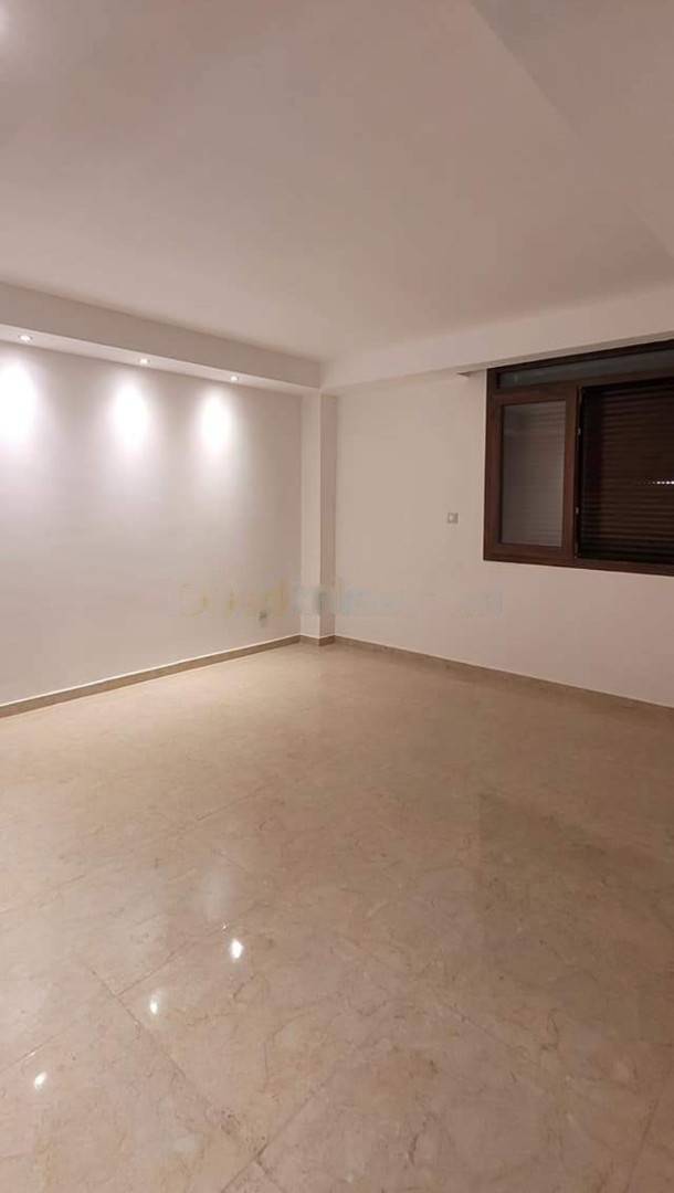Location Appartement F4 Cheraga