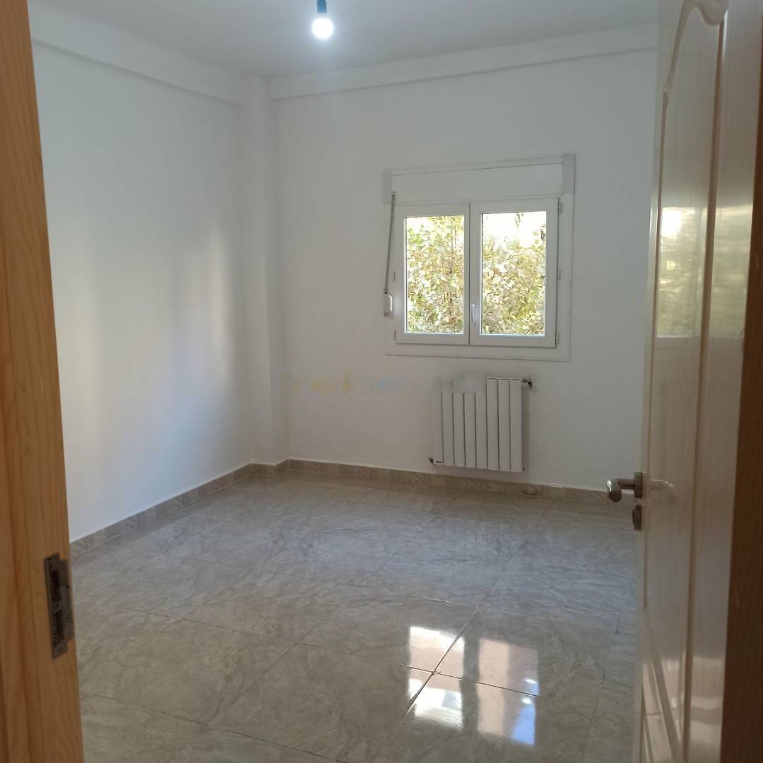 Location Appartement F5 Bordj El Bahri